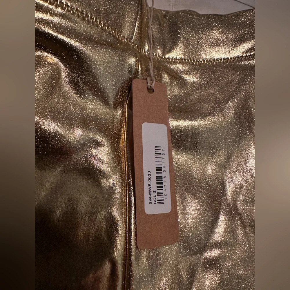 NWT-‎ METALLIC SWIM MID WAIST SHORT- Gold- size small